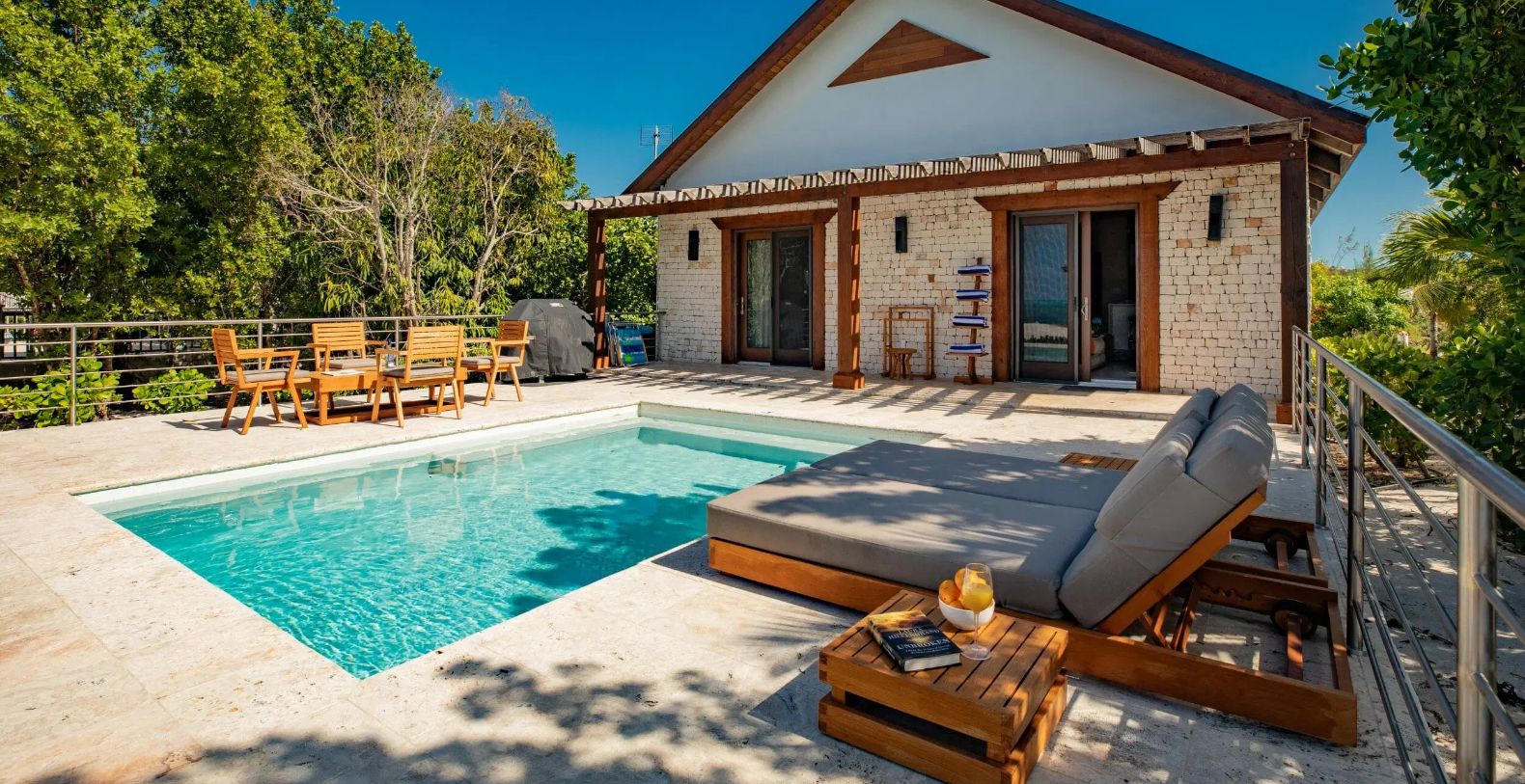 Beach Shack Turks & Caicos Villa Rentals